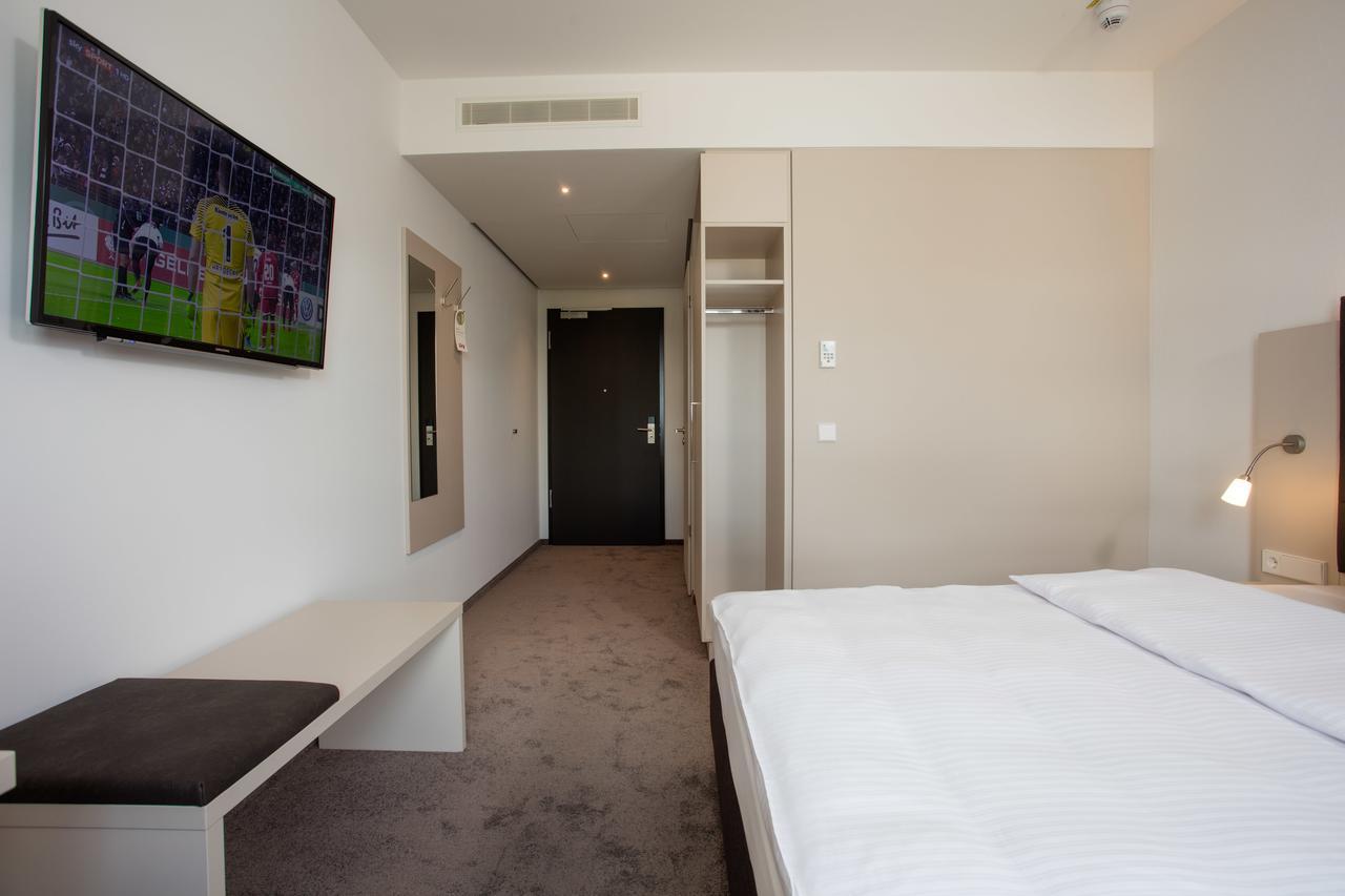 Hotel Am Campus Ingolstadt Zewnętrze zdjęcie