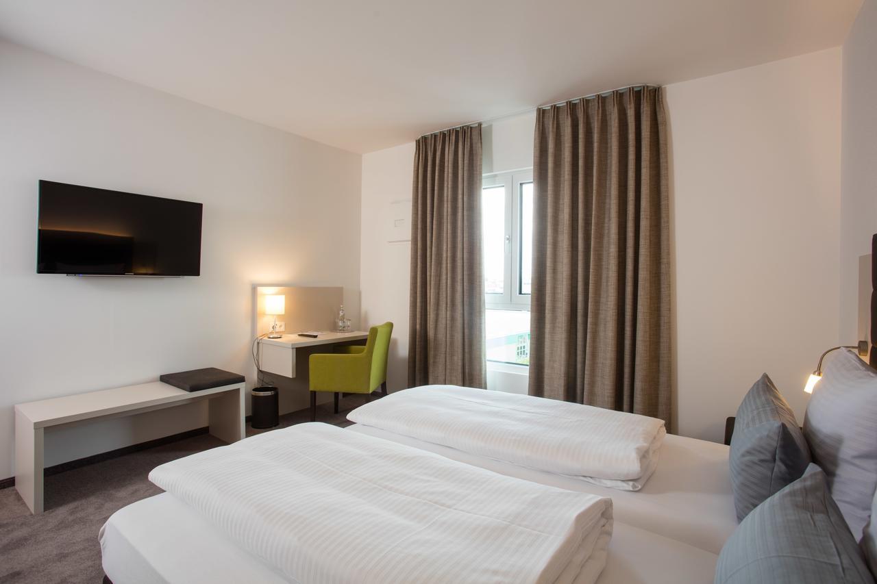 Hotel Am Campus Ingolstadt Zewnętrze zdjęcie